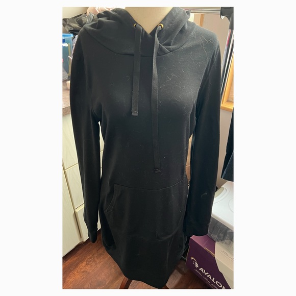 Fabletics Yukon Hooded Athleisire Sweatshirt dress size small. - Picture 1 of 5
